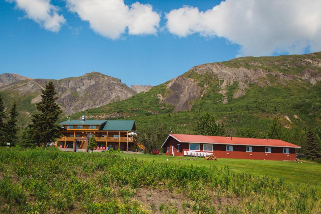 Majestic Valley Wilderness Lodge Sutton-Alpine Exterior foto