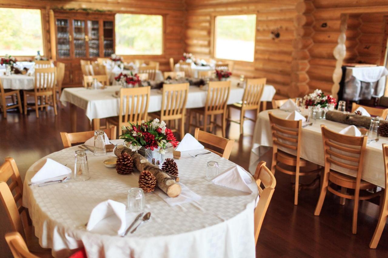 Majestic Valley Wilderness Lodge Sutton-Alpine Exterior foto